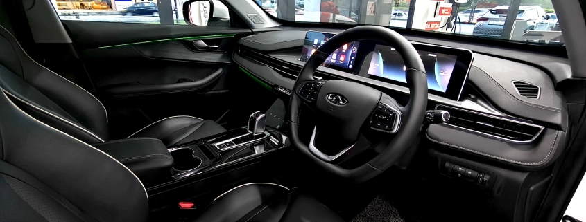 Chery Tiggo Cross Cabin – Malaysia by CarStreet2u